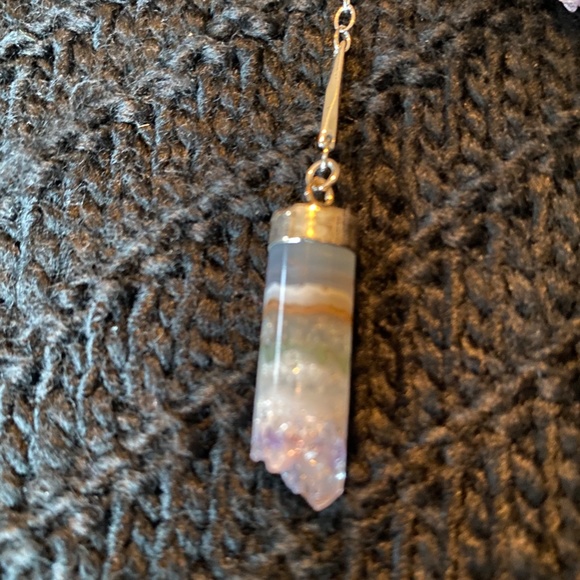 Lariat Necklace with three sliced amethyst - Picture 3 of 4